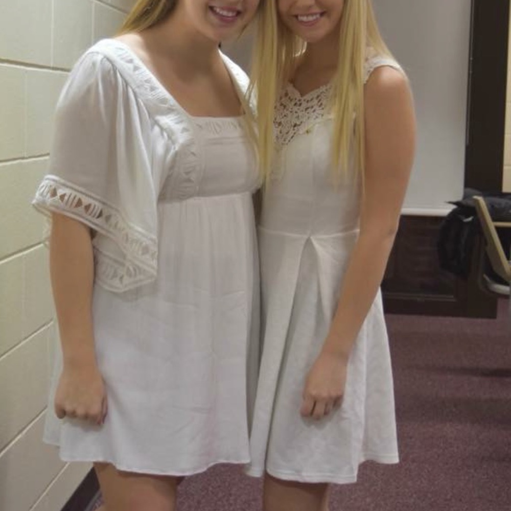 White high neck dress